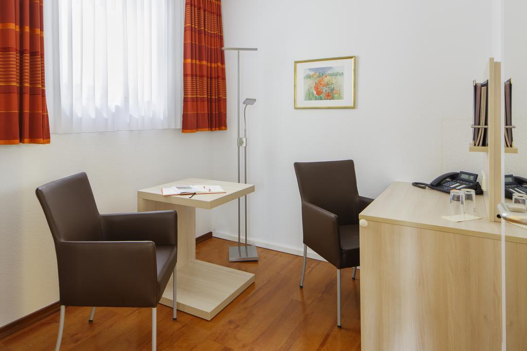 Caritas Tagungszentrum Freiburg im Breisgau Eksteriør billede